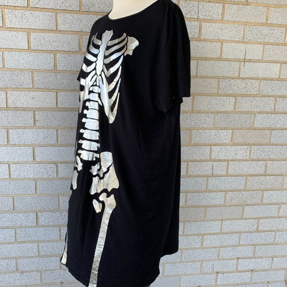 PRETTYLITTLETHING BLACK Skeleton Holographic T SHIRT DRESS SIZE 12 RAYON - Picture 12 of 13